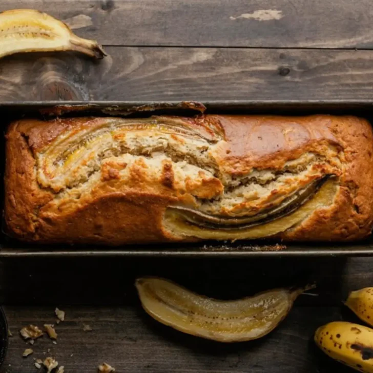 Three-Ingredient Vegan Banana Bread: Effortless and Delicious